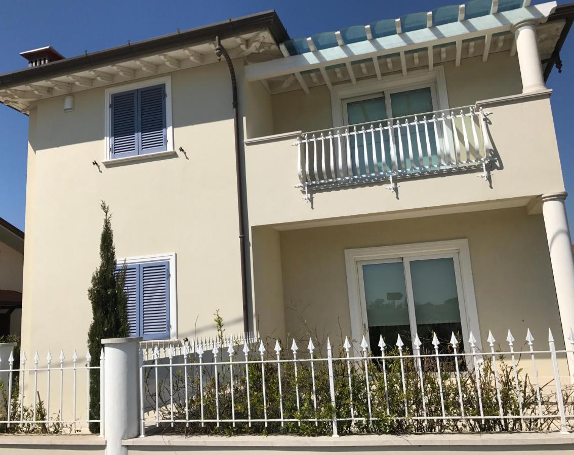 Home By Massi Lido di Camaiore Zewnętrze zdjęcie